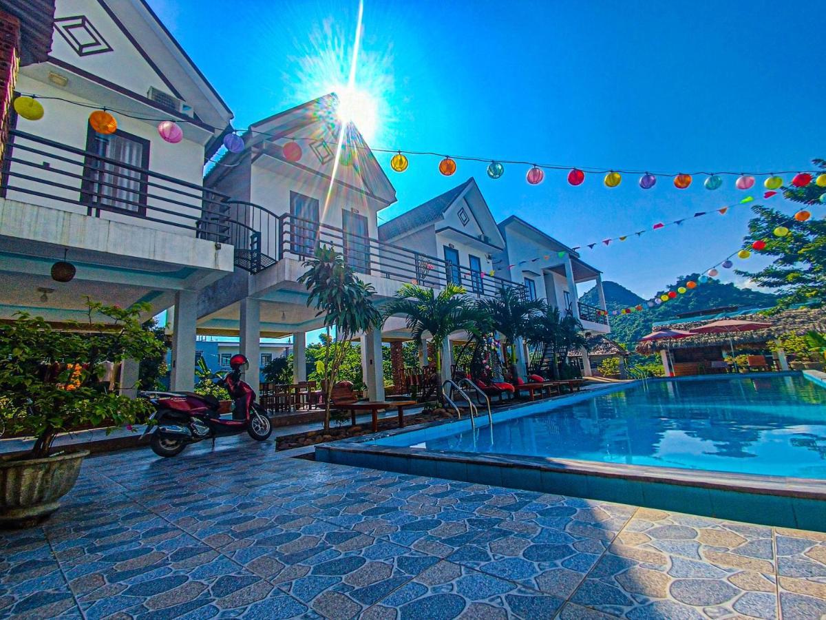 Yolo Pool Bar Villas & Garden Restaurant フォンニャ エクステリア 写真